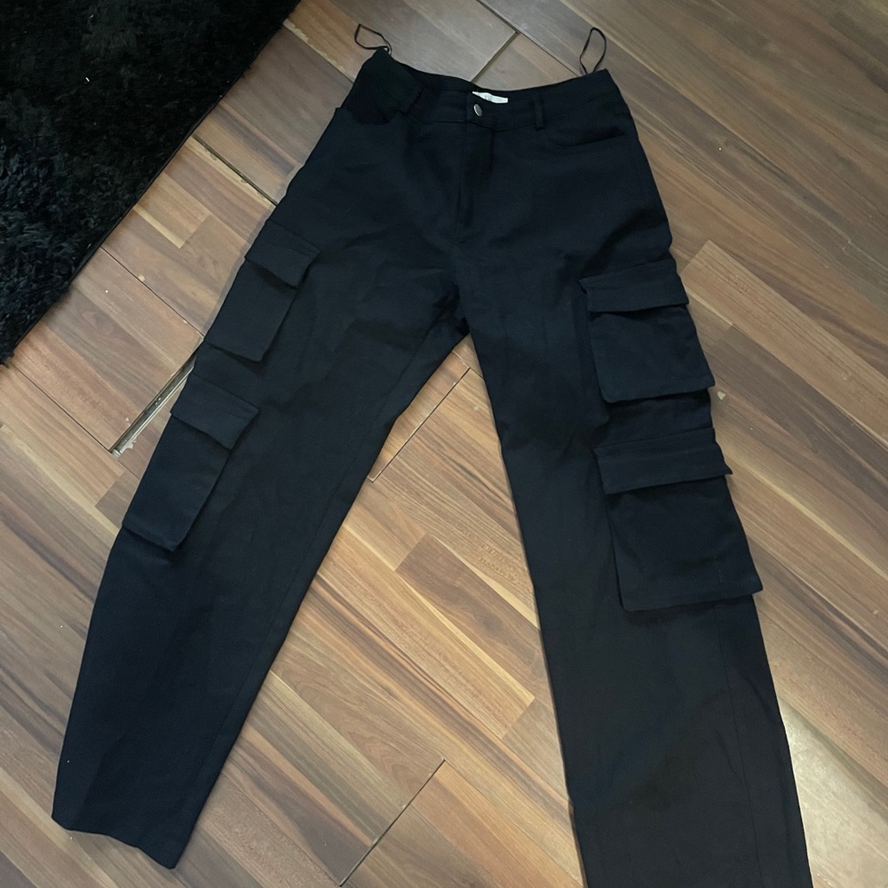 Black cargo pants